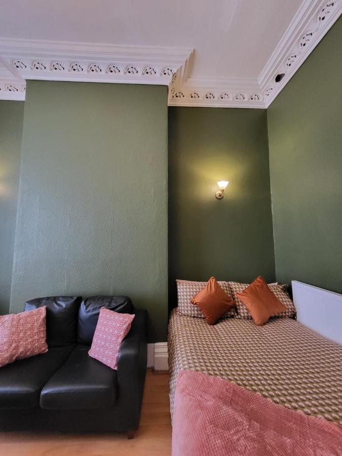 Digbeth City Centre Apartment Sleeps 12 Opposite Coach Station Birmingham Eksteriør bilde