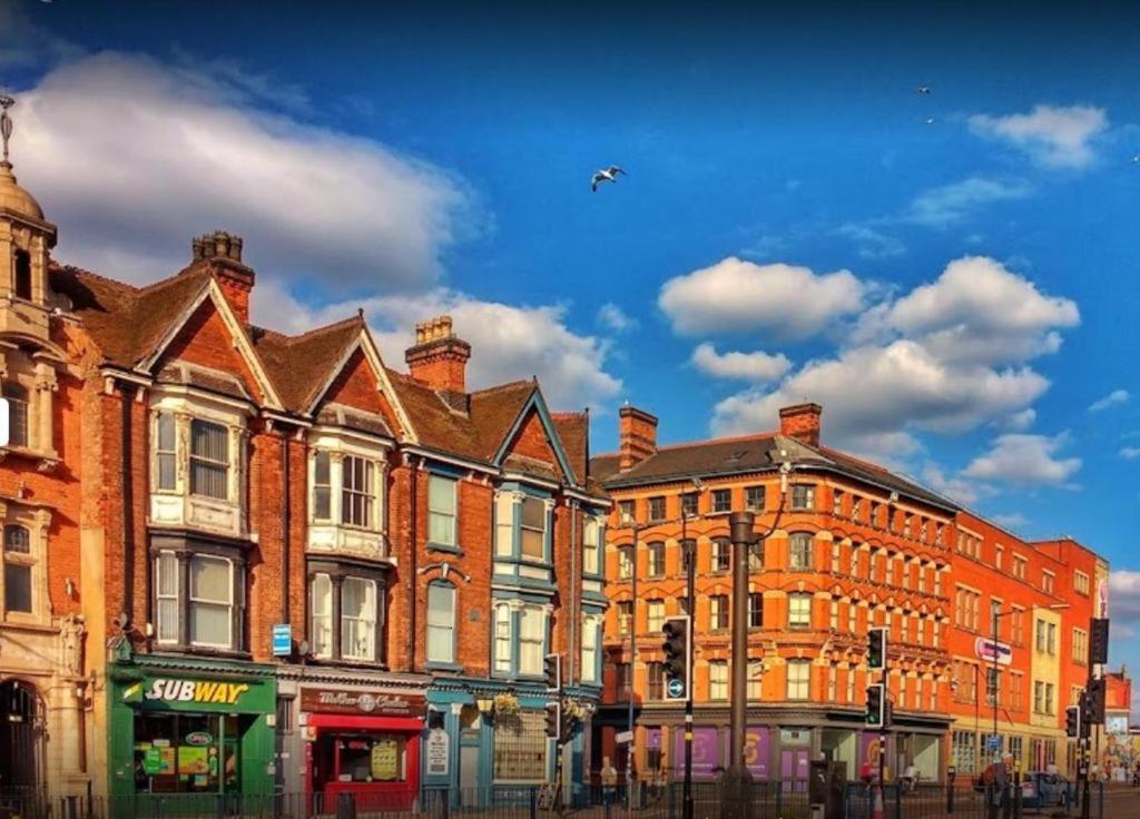 Digbeth City Centre Apartment Sleeps 12 Opposite Coach Station Birmingham Eksteriør bilde